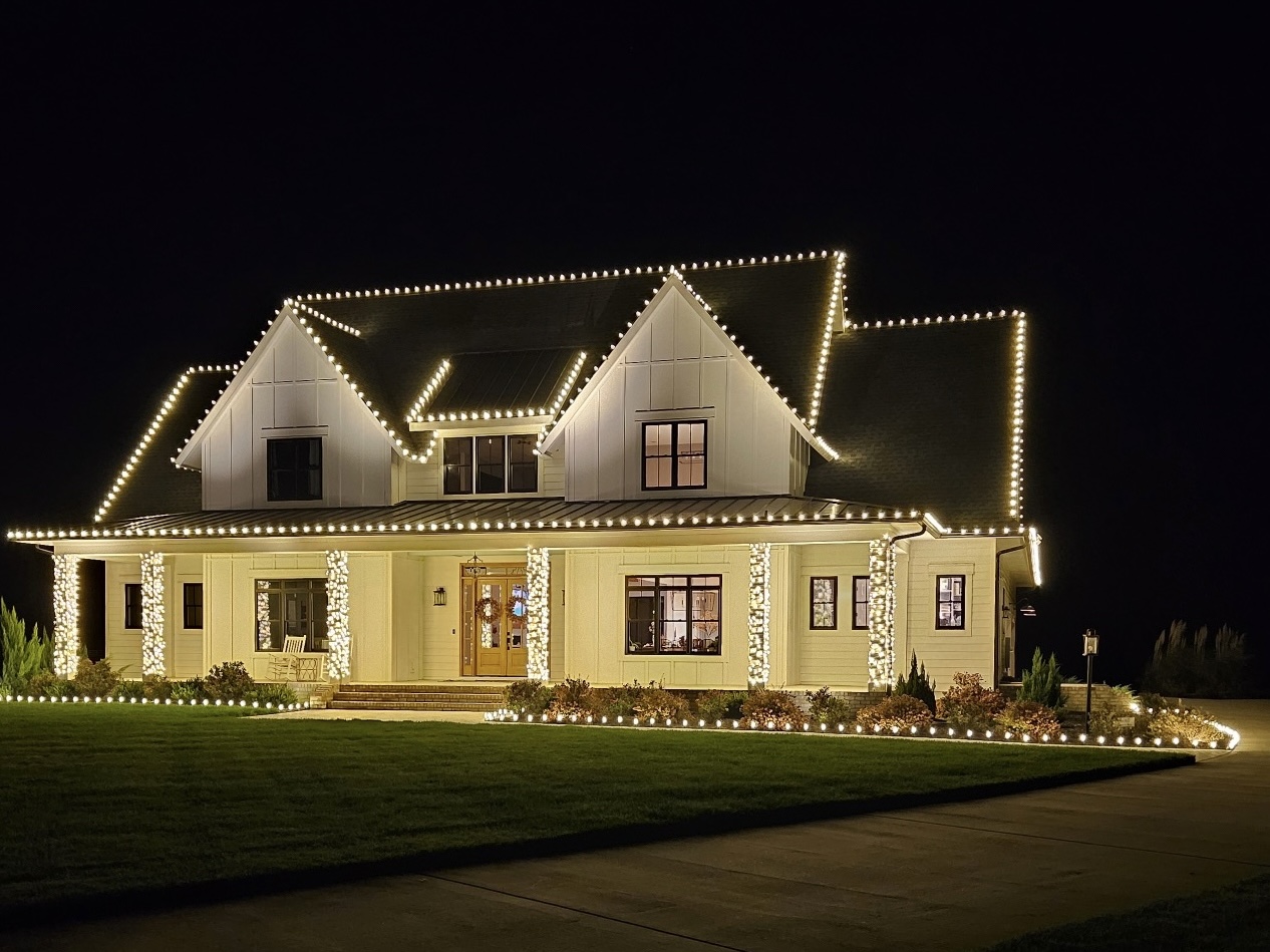 APC Illumination Creates a Dazzling Holiday Lighting Display in Richmond, VA